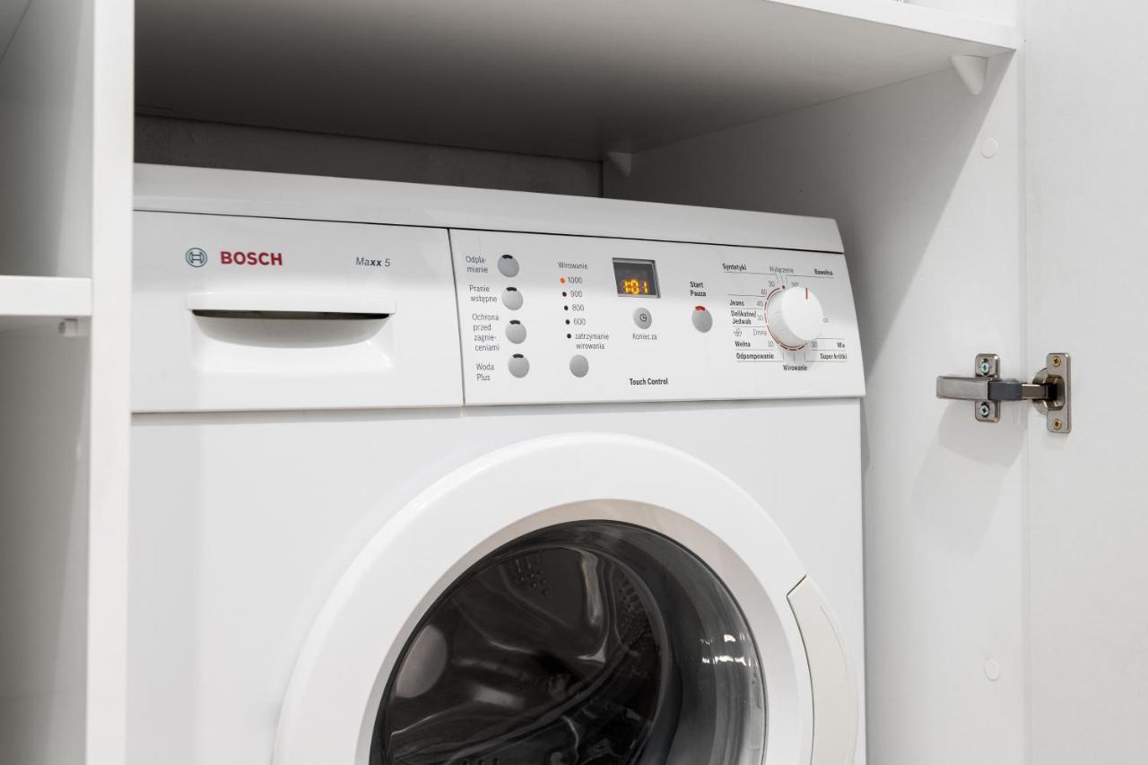 Kairos Apartments - Spodek - 100 M Od Spodka カトヴィツェ エクステリア 写真
